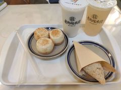 -正南齐北·老街糯米团(洪崖洞店)