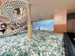 -奈尔宝·儿童乐园·亲子餐厅(鄞州万达店)