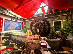 -客家大院·非遗赣南客家菜(郁孤台店)