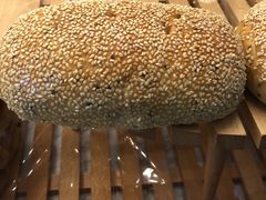 -Dough&Joe团憩(瑞虹天地月亮湾店)