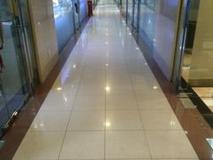 -上海置地广场(南京东路店)