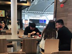 大堂-麦当劳(广州南站店)
