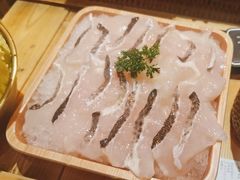 -旧街市鲜货老火锅(大光路店)