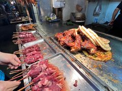 -艾力江和田馕坑烤肉店