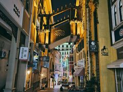 -鲁邦国际风情街(麦世达韩国精品百货店)