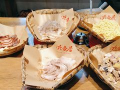 -六合居·明厨亮灶餐厅(成双大道店)