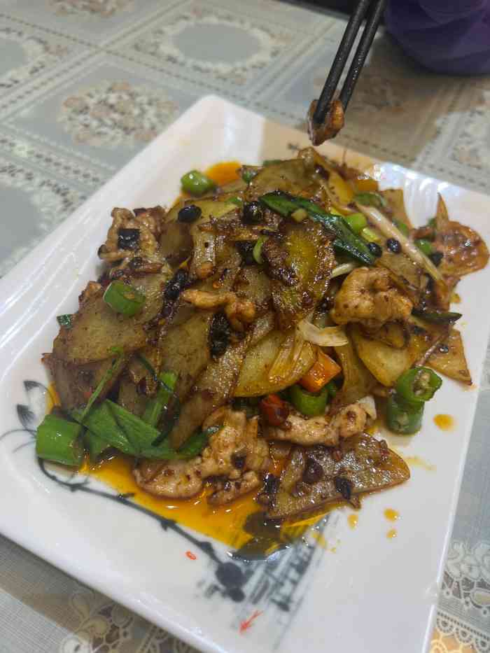 芳芳餐厅(白沙路店)-"看了小贝的视频来的 周内中午人很多 首.