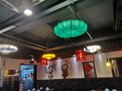大堂-矮板凳老火锅(宽窄巷子店)