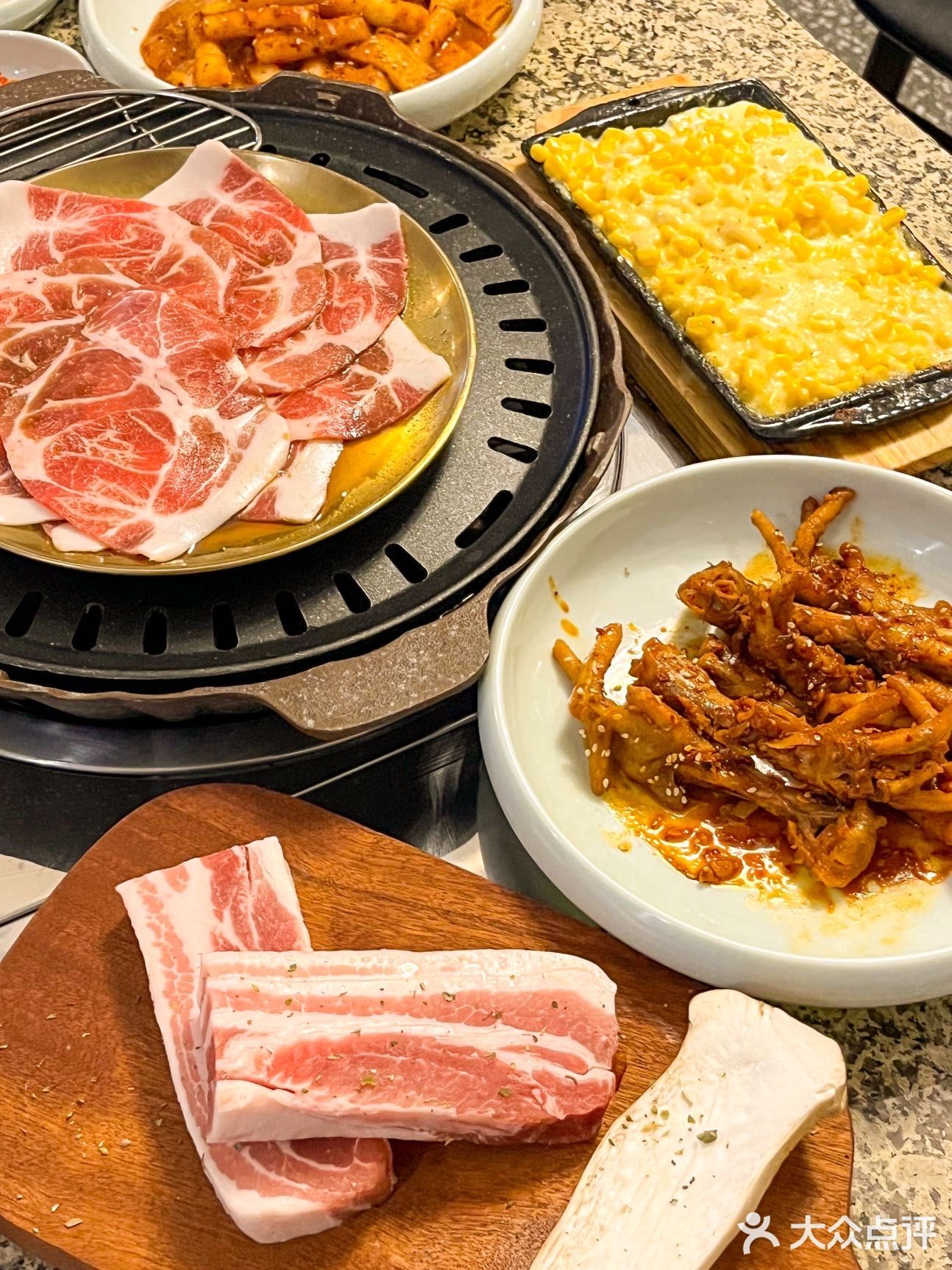 老板娘是韩国人感受地地道道的韩国风味!