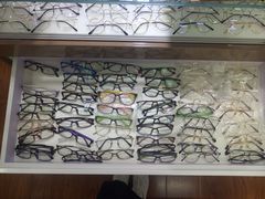 -华彬眼镜专业渐进配镜(潘家园店)