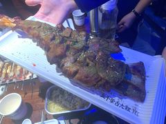 烤羊腿-三个蒙古大叔羊肉串(大宁店)