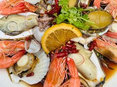 -老东镇啤酒屋海鲜加工·蒸汽海鲜·海鲜烧烤(台东店)