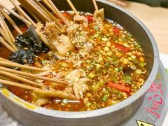 -三个大叔烤羊肉串·歌手驻唱·碳烤鲜肉(西三旗店)