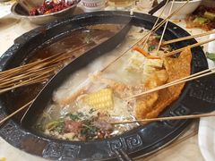 -宏姐串串香(宏伟路店)