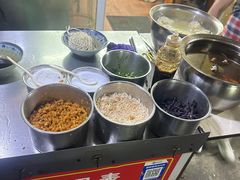 -无名氏宵夜小摊(祝家三姐妹馄饨店)