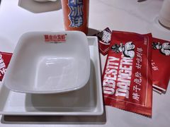 餐具摆设-金陵暴走小龙虾(南京总店)