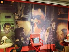 -为你钟情咖啡馆(春熙路太古里步行街店)