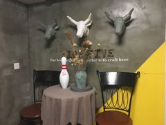 -HIGH FIVE哈福手工汉堡(桂林路店)