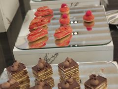-圣丰索菲特·2 On 988 Café 自助餐厅