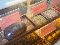 -梧州双钱龟苓膏(丽港航母店)