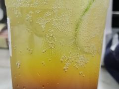 -Cafe on warm(丹霞店)