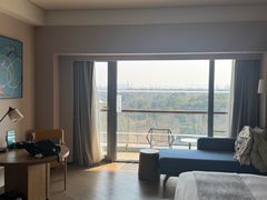 -上海佘山世茂艾美酒店