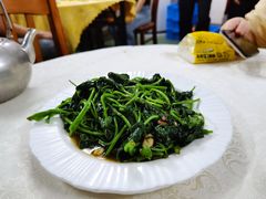 清炒地瓜叶-霞海鸭仔饭店(海滨大道北店)