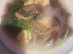 -小杨生煎(金山百联购物中心3楼店)