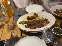 美国炙烧雪花牛排-MONICH牛排融合餐厅(和义大道购物中心店)