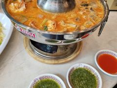 -光海鲜鱼翅餐厅(叻差拉披色路店)