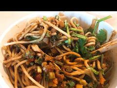 -黑皮牛杂面(金融港路店)