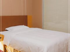 -南阳建业森林半岛假日酒店