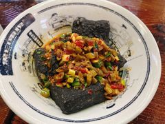 -黑白电视长沙小吃(美林M·LIVE天地东座店)