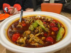 -渝信川菜 · 川味家常菜(财富购物中心店)