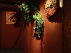 -小锅巴纳西餐厅