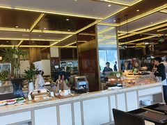 -大中华希尔顿酒店-念自助餐·嗨啤·小龙虾