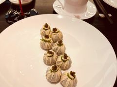 鱼子酱石榴包-甄御•海鲜新青岛菜(麦岛店)