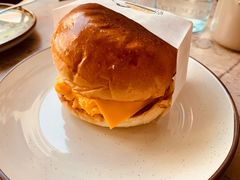 鸡蛋沙拉汉堡-RAC BAR(安福路店)