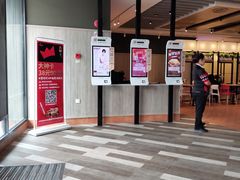 -肯德基(春申店)