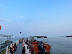 -那琴半岛地质海洋公园