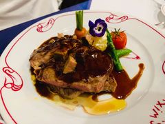 扒国产眼肉配鹅肝红酒-马克西姆餐厅(崇文门店)