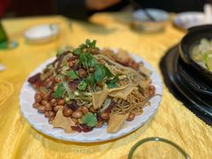 -东方之猪四更烤乳猪(金垦总店)