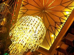 -Mogul Eatery·大亨餐酒馆