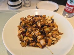-八大碗·地道东北菜(白塔堡店)