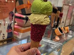 -VENCHI 闻绮(广州太古汇店)