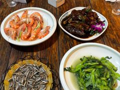 -小小饭店·休闲农庄·安吉松树林里的农家菜