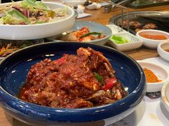 金枪鱼沙拉-草家酱蟹炭火烤肉店(珲春南路一店)