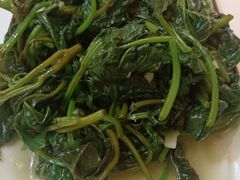 -琼大师东方烤乳猪(亚特兰蒂斯店)