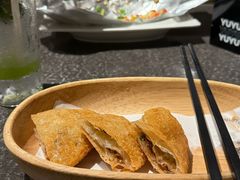 -渔语鱼新川菜Bistro(万象天地店)