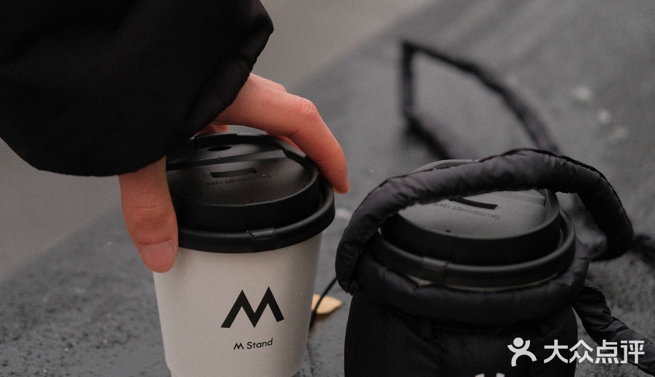 杭州|冬天的咖啡,也要穿上软fufu的羽绒服